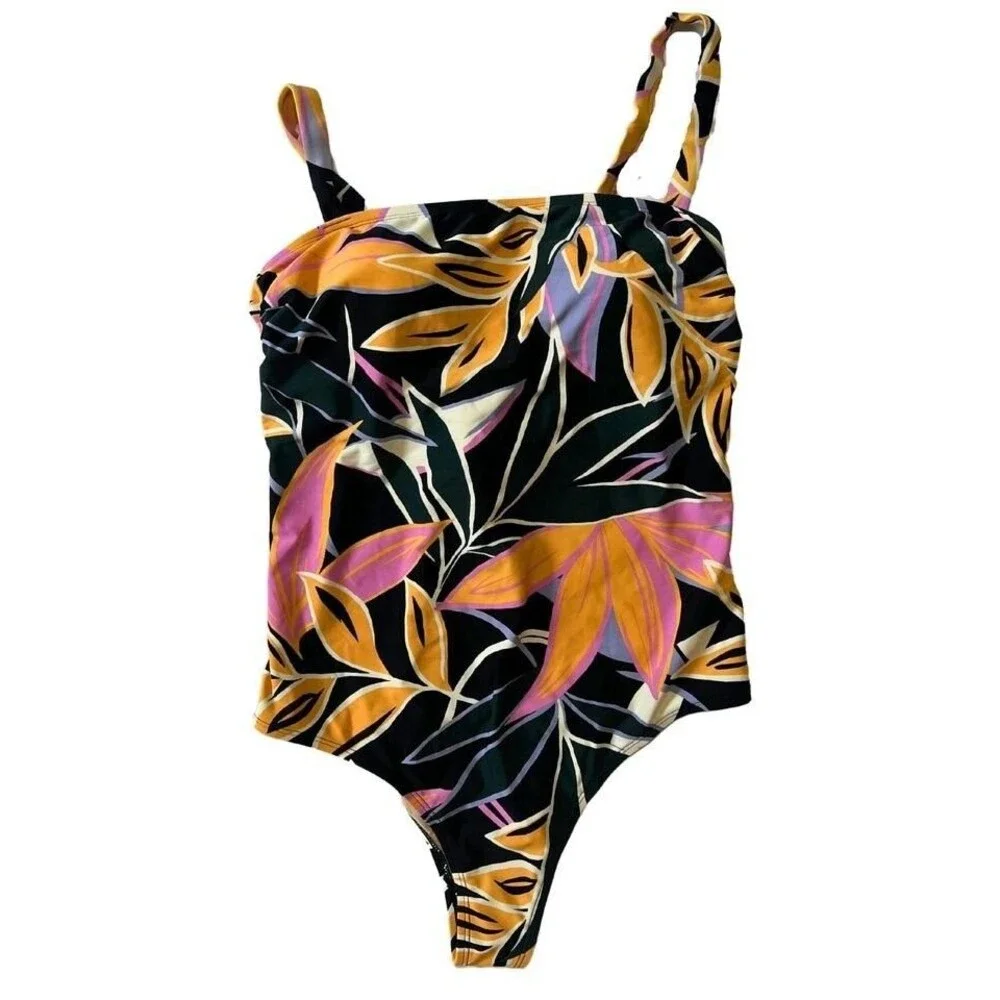 18W Swimsuit - Picture 1 of 4